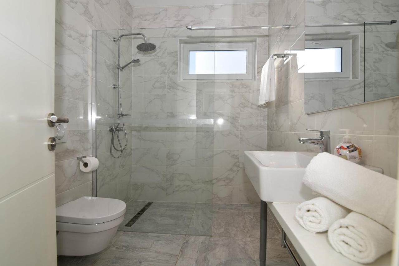 Apartment Deluxe Villa Carlotta زادار المظهر الخارجي الصورة